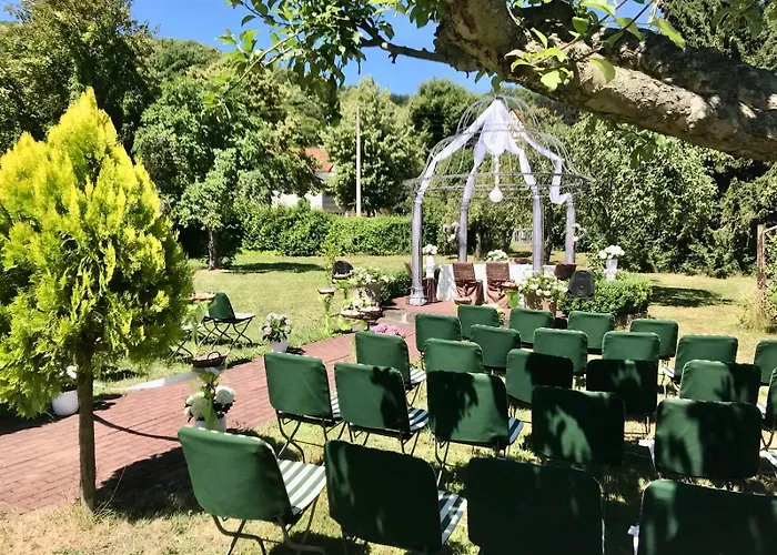 Weinhaus Eberitzsch Gmbh Otel