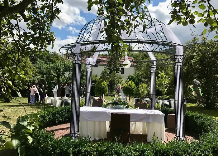 Weinhaus Eberitzsch Gmbh Otel